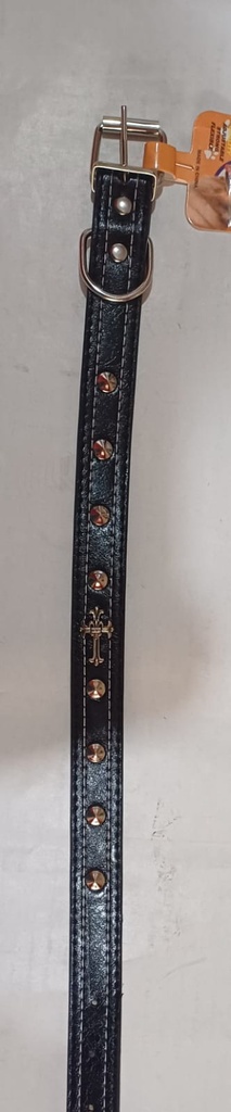 COLLAR C/8 TACHA Y CRUZ