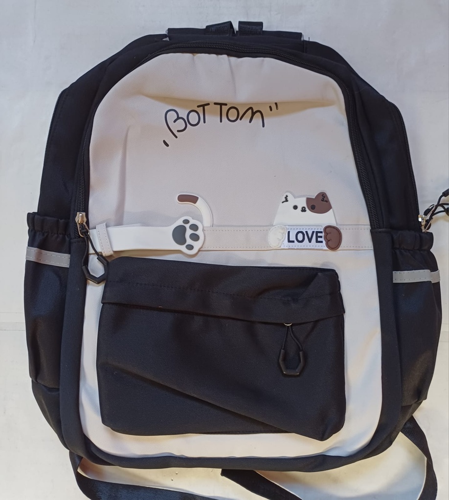 🔵MOCHILA BOTTOM LOVE GATITO