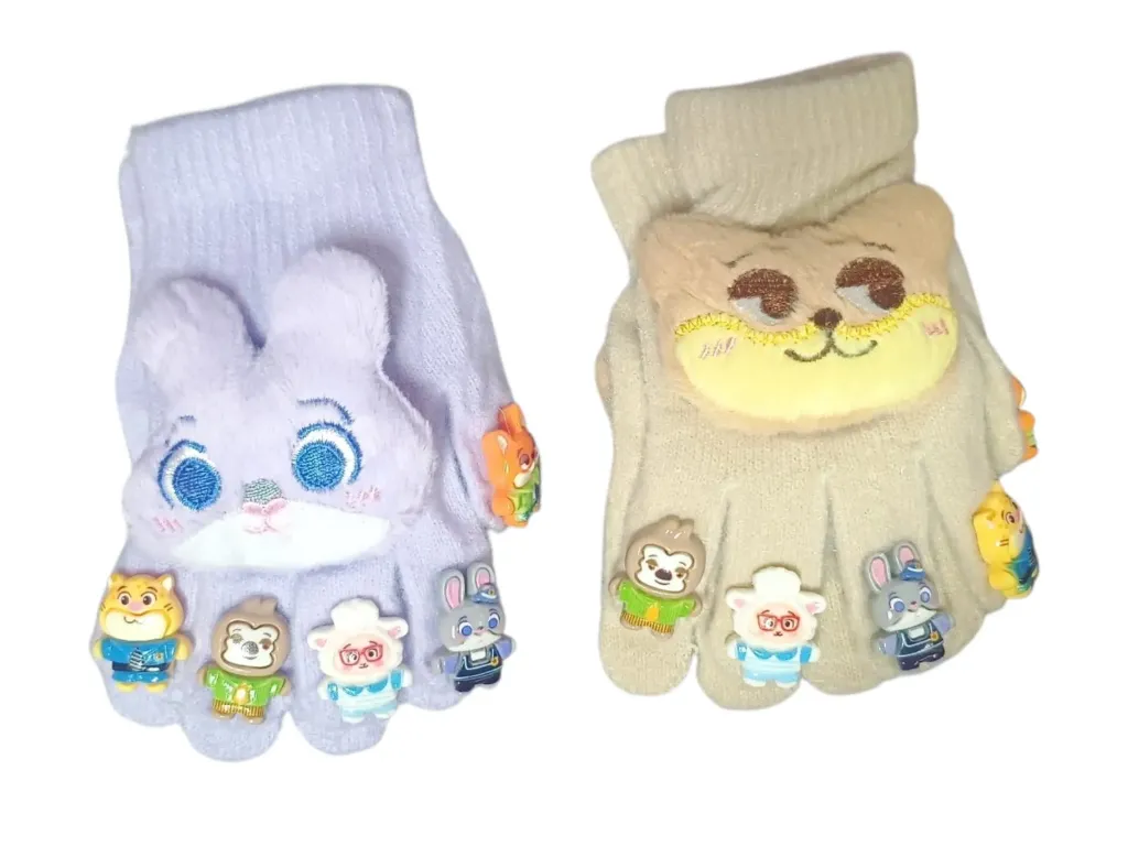 Guantes infantiles con muñeco y aplique
