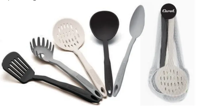 🔵UTENSILLOS PLASTICOS MIX RED CAROL
