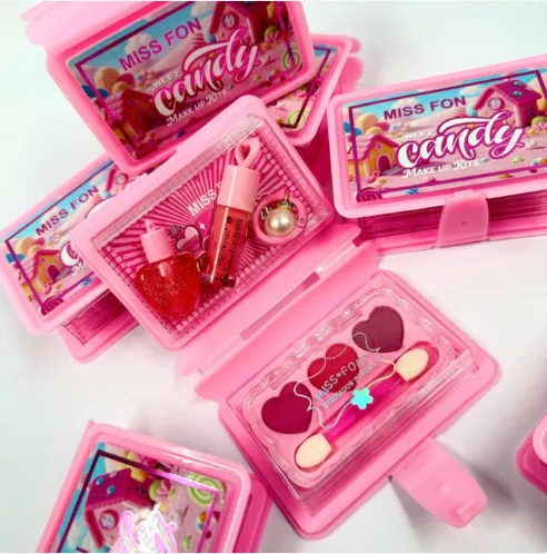 Set gloss + sombras Miss Fon