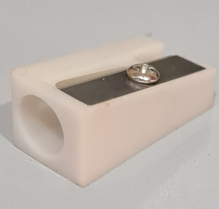 Sacapuntas Plastico Blanco